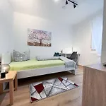 Apartment Augsburgliving - Business- Und Ferienapartments *